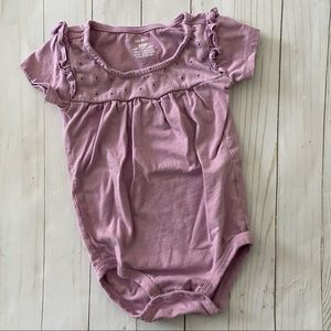 🌟4/$15🌟 GUC Carter’s Purple Bodysuit